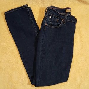 Tommy Jeans Dark Wash Jeans in Size 5 Junior